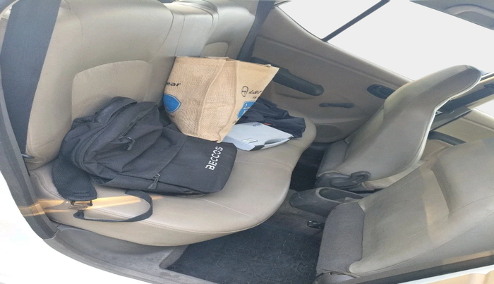 2012 Hyundai i10 ERA 1.1, Petrol, Manual, 76,931 km, interior