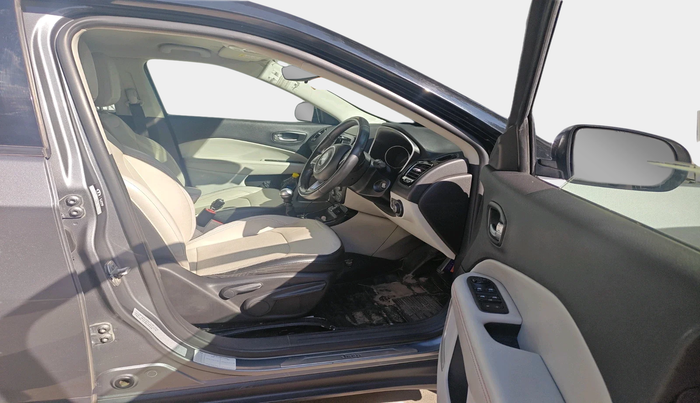 2019 Jeep Compass LIMITED (O) 2.0 DIESEL, Diesel, Manual, 1,01,062 km, interior