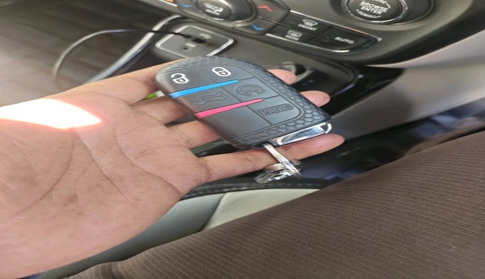 2019 Jeep Compass LIMITED (O) 2.0 DIESEL, Diesel, Manual, 1,01,062 km, interior