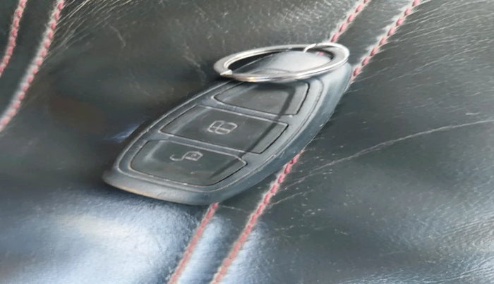 2013 Ford Ecosport TITANIUM 1.5L DIESEL, Diesel, Manual, 1,10,796 km, interior