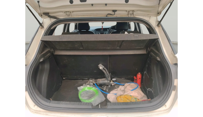 2015 Hyundai i20 Active 1.4 SX, Diesel, Manual, 89,769 km, exterior