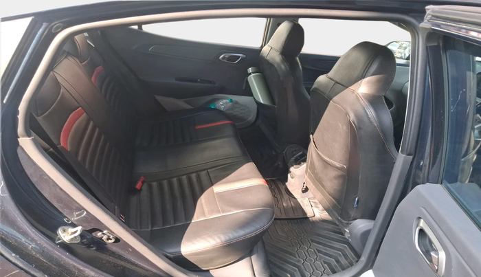 2021 Hyundai GRAND I10 NIOS SPORTZ 1.2 KAPPA VTVT CNG, Petrol, Manual, 75,121 km, interior