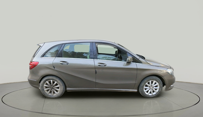 2013 Mercedes Benz B Class B180, Diesel, Automatic, 1,50,683 km, exterior