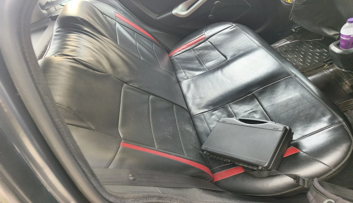 2013 Ford Figo TITANIUM 1.4 DIESEL, Diesel, Manual, 1,61,465 km, interior