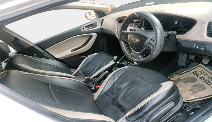 2015 Hyundai Elite i20 ASTA 1.2 (O), Petrol, Manual, 50,995 km, interior