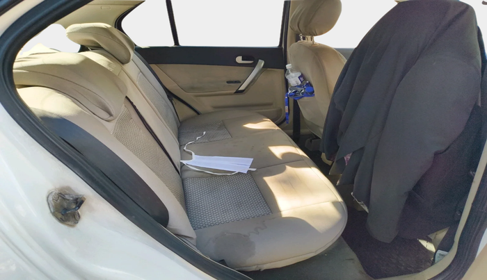 2014 Ford Classic 1.6 DURATEC TITANIUM, Petrol, Manual, 47,600 km, interior