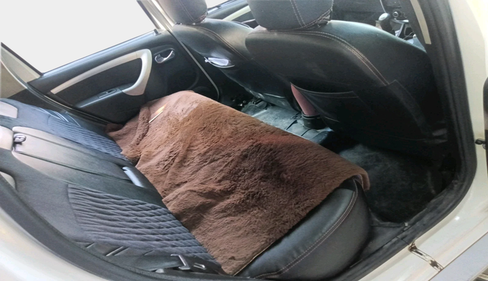 2018 Nissan Terrano  XL D Plus, Diesel, Manual, 1,11,069 km, interior