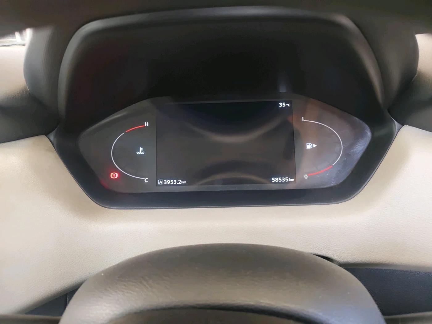 2021 Nissan MAGNITE XV MT, Petrol, Manual, 58,535 km, interior