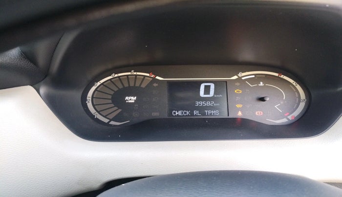 2023 Nissan MAGNITE XE, Petrol, Manual, 39,582 km, interior