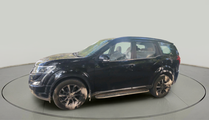 2020 Mahindra XUV500 W11, Diesel, Manual, 1,12,168 km, exterior