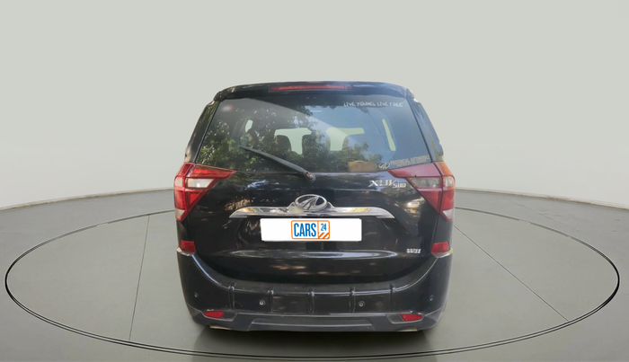 2020 Mahindra XUV500 W11, Diesel, Manual, 1,12,168 km, exterior