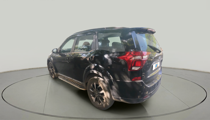 2020 Mahindra XUV500 W11, Diesel, Manual, 1,12,168 km, exterior