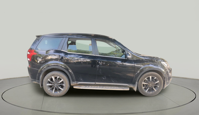 2020 Mahindra XUV500 W11, Diesel, Manual, 1,12,168 km, exterior