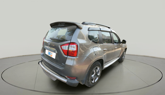 2014 Nissan Terrano XL (P), Petrol, Manual, 1,02,279 km, exterior