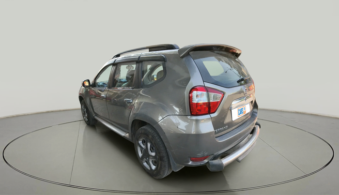 2014 Nissan Terrano XL (P), Petrol, Manual, 1,02,279 km, exterior