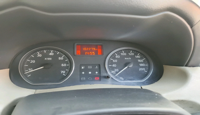 2014 Nissan Terrano XL (P), Petrol, Manual, 1,02,279 km, interior