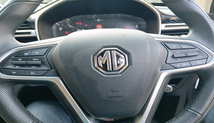 2023 MG HECTOR SMART PRO 1.5 TURBO MT PETROL, Petrol, Manual, 9,973 km, interior