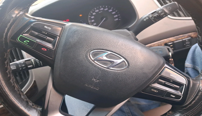 2016 Hyundai Creta SX 1.6 DIESEL, Diesel, Manual, 1,30,197 km, interior