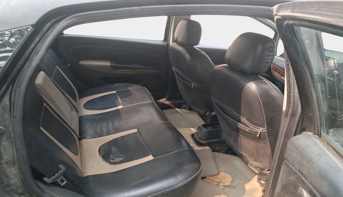 2011 Fiat Linea DYNAMIC 1.3, Diesel, Manual, 71,123 km, interior