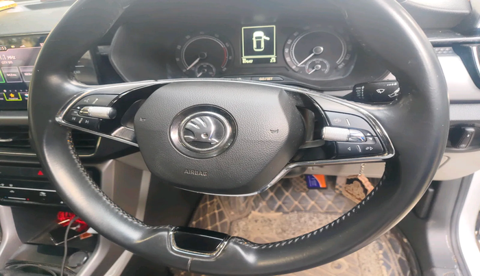 2023 Skoda KUSHAQ AMBITION 1.0L TSI MT, Petrol, Manual, 87,647 km, interior