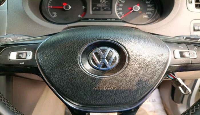 2019 Volkswagen Vento HIGHLINE 1.5 AT, Diesel, Automatic, 1,28,292 km, interior