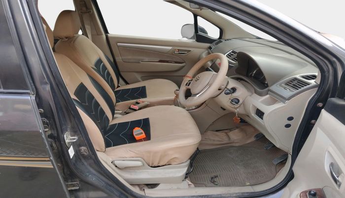 2014 Maruti Ertiga VDI, Diesel, Manual, 1,04,632 km, interior