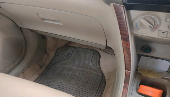 2014 Maruti Ertiga VDI, Diesel, Manual, 1,04,632 km, interior