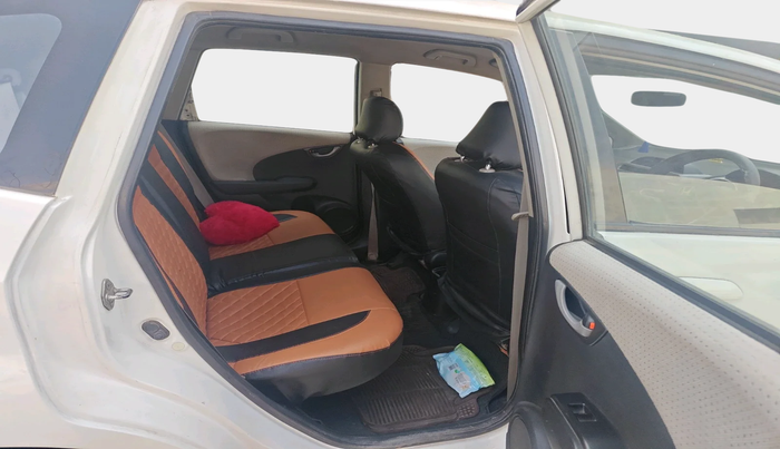 2011 Honda Jazz 1.2L I-VTEC BASE, Petrol, Manual, 1,01,028 km, interior