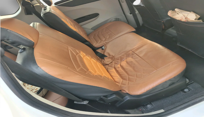 2019 Renault TRIBER RXZ, Petrol, Manual, 34,291 km, interior