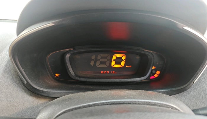 2017 Renault Kwid RXT 1.0 (O), Petrol, Manual, 82,913 km, interior