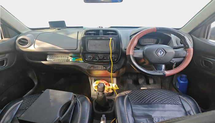 2017 Renault Kwid RXT 1.0 (O), Petrol, Manual, 82,913 km, interior