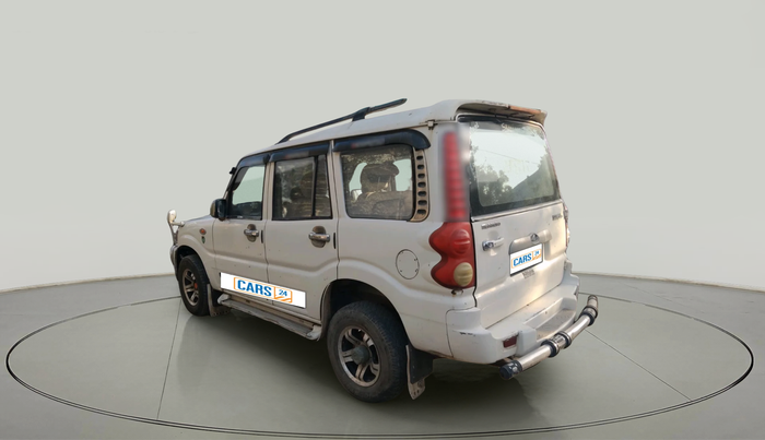 2014 Mahindra Scorpio EX M2DI, Diesel, Manual, 1,44,363 km, exterior