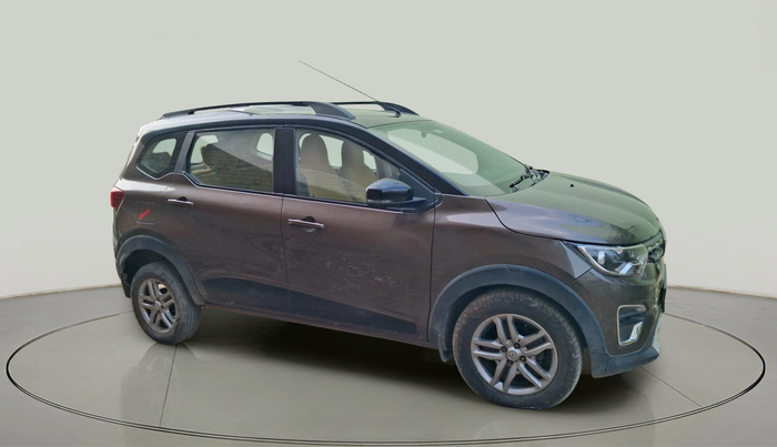 2022 Renault TRIBER RXZ, Petrol, Manual, 41,619 km, exterior