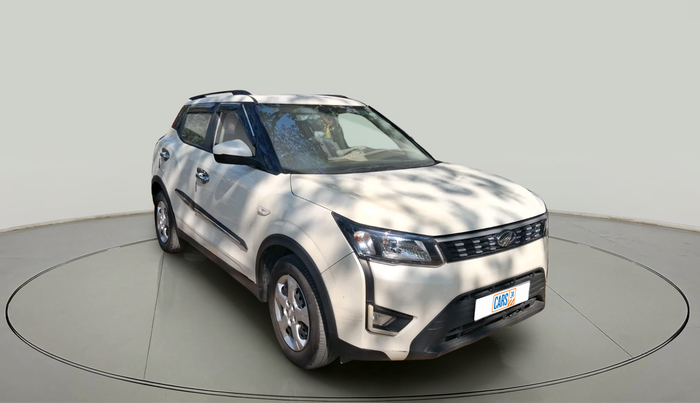 2022 Mahindra XUV300 W6 1.5 Sunroof Diesel, Diesel, Manual, 1,01,009 km, exterior