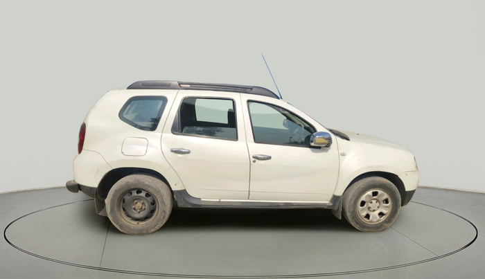 2015 Renault Duster 85 PS RXL DIESEL, Diesel, Manual, 1,12,253 km, exterior