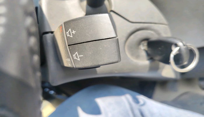 2015 Renault Duster 85 PS RXL DIESEL, Diesel, Manual, 1,12,253 km, interior