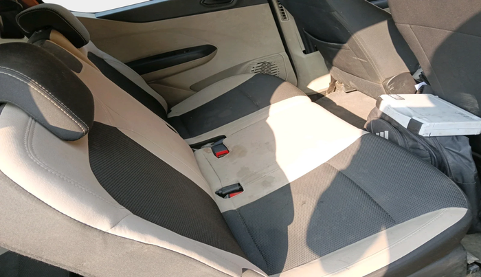 2022 Renault TRIBER RXT, Petrol, Manual, 47,468 km, interior