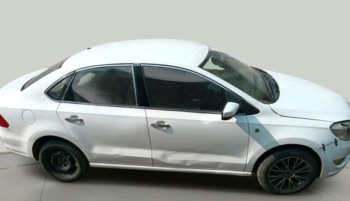 2013 Skoda Rapid AMBITION 1.6 TDI CR MT, Diesel, Manual, 1,11,069 km, exterior