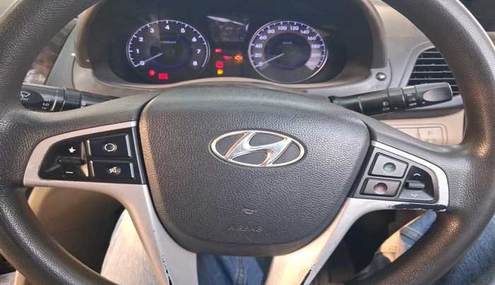 2012 Hyundai Verna FLUIDIC 1.6 VTVT SX, Petrol, Manual, 75,046 km, interior