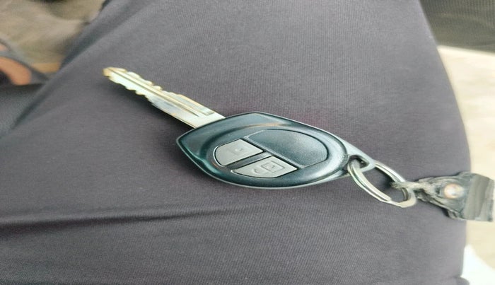 2016 Maruti Wagon R 1.0 VXI, Petrol, Manual, 1,17,500 km, interior