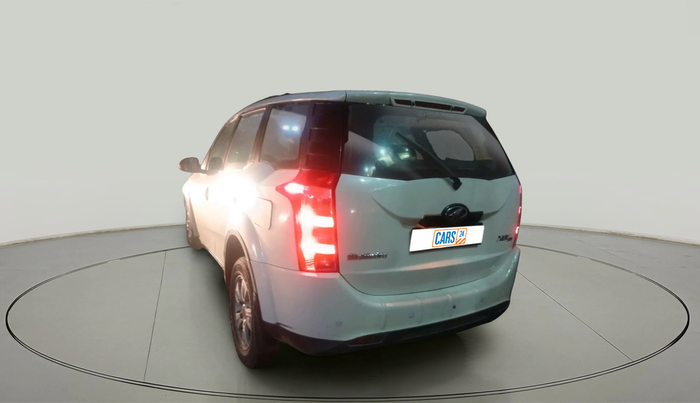 2013 Mahindra XUV500 W8, Diesel, Manual, 2,43,321 km, exterior