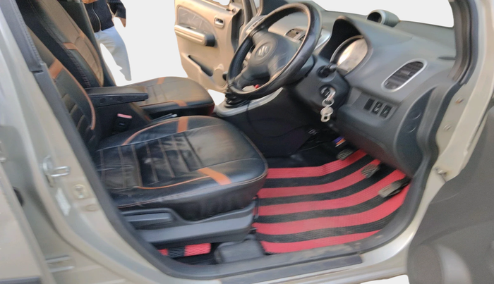 2011 Maruti Ritz VDI, Diesel, Manual, 1,79,458 km, interior