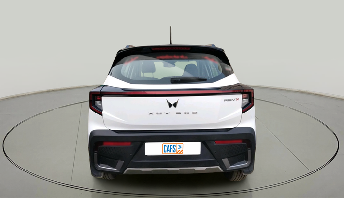 2025 Mahindra XUV 3XO REVX A 1.2 Petrol MT, Petrol, Manual, 13,075 km, exterior