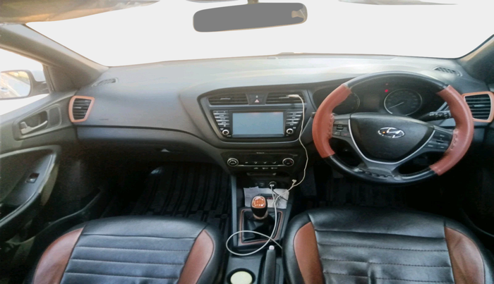 2017 Hyundai Elite i20 ASTA 1.4 CRDI, Diesel, Manual, 94,613 km, interior