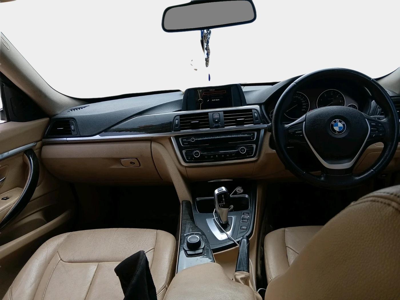2014 BMW 3 Series 320D GT LUXURY LINE, Diesel, Automatic, 68,835 km, interior