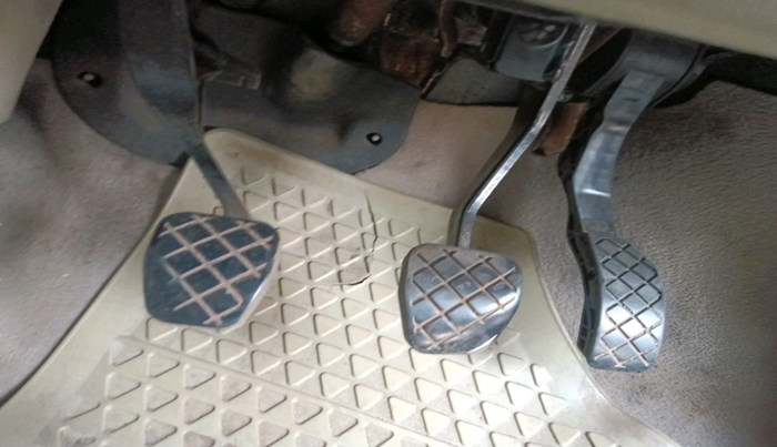 2013 Volkswagen Vento HIGHLINE DIESEL 1.6, Diesel, Manual, 1,77,450 km, interior