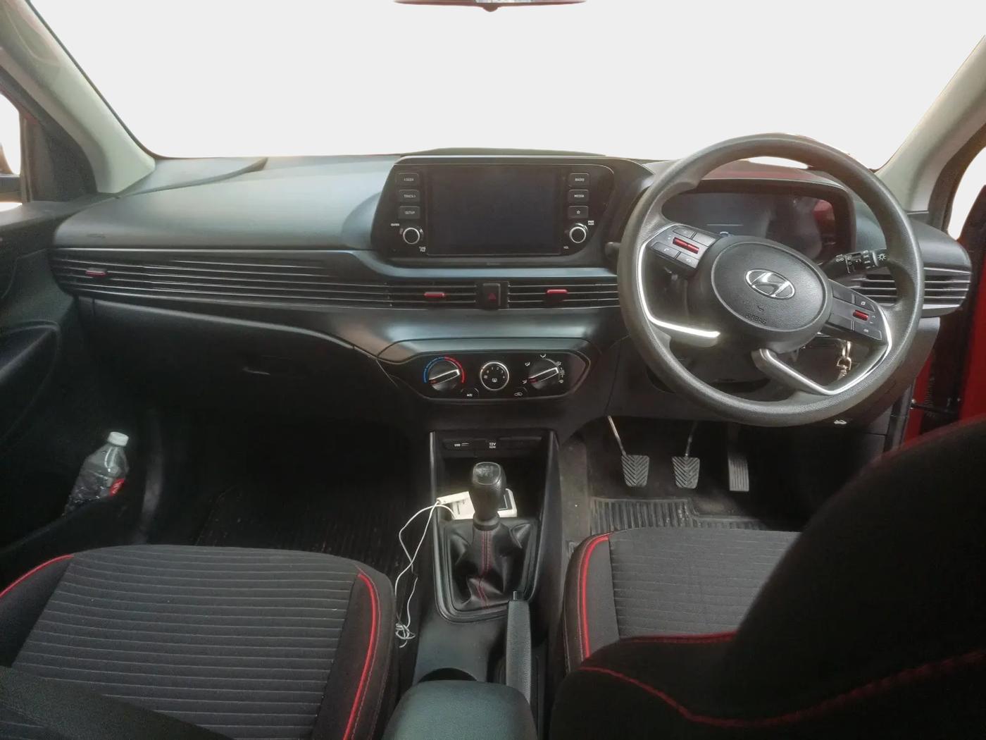 2020 Hyundai NEW I20 SPORTZ 1.2 MT, Petrol, Manual, 24,803 km, interior