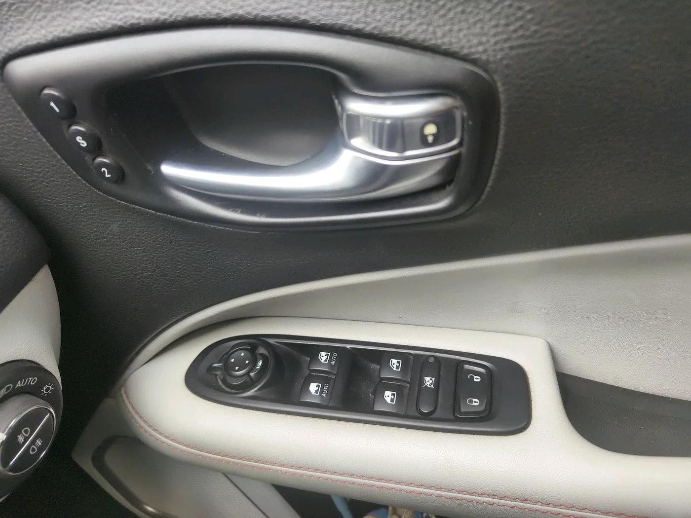 2019 Jeep Compass LIMITED PLUS DIESEL, Diesel, Manual, 1,04,675 km, interior