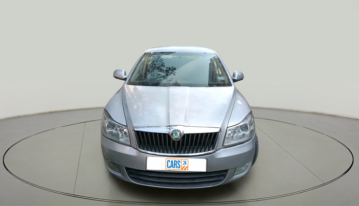 2011 Skoda Laura AMBIENTE 2.0 TDI CR MT, Diesel, Manual, 2,85,599 km, exterior