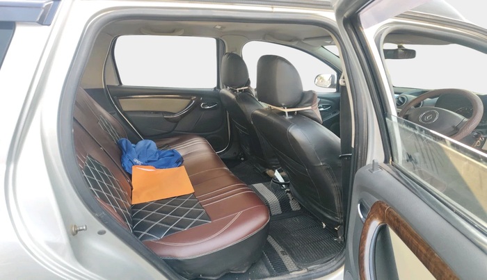 2014 Renault Duster 110 PS RXZ DIESEL, Diesel, Manual, 1,25,223 km, interior